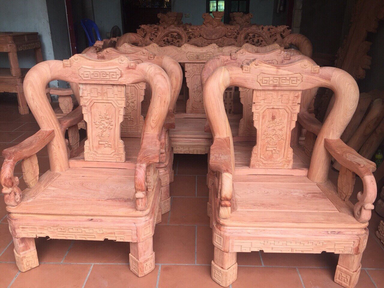 Ghế Minh Quốc Triện